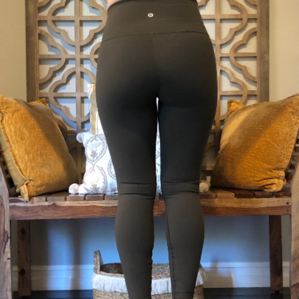 Forest Green Lululemon leggins